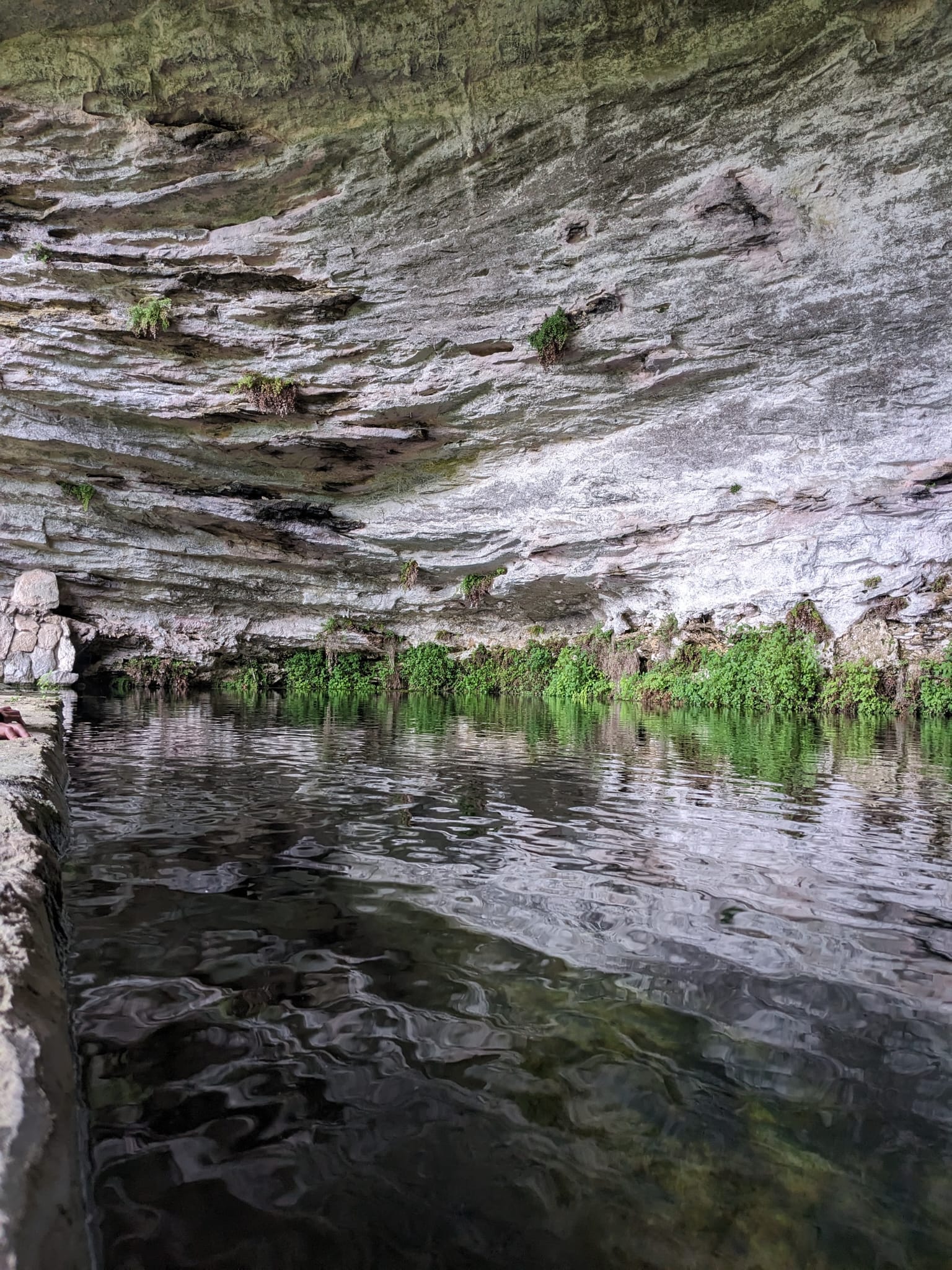 Baume de l&rsquo;eau et vallon de l&rsquo;Aiguebrun